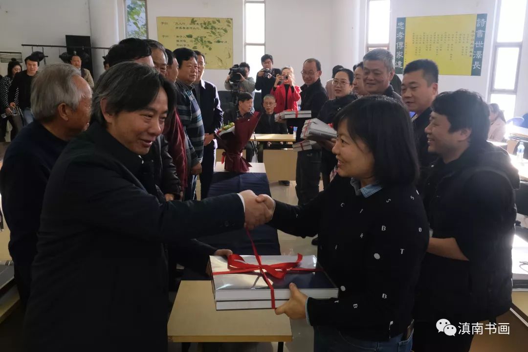 红河的名人_红河州的历史人物_红河州历史名人