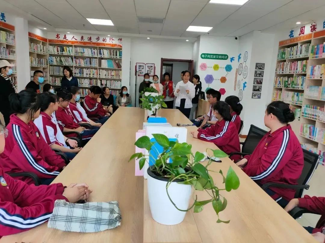 青年社会服务的意义_青年社会服务对象年龄_青年社会服务