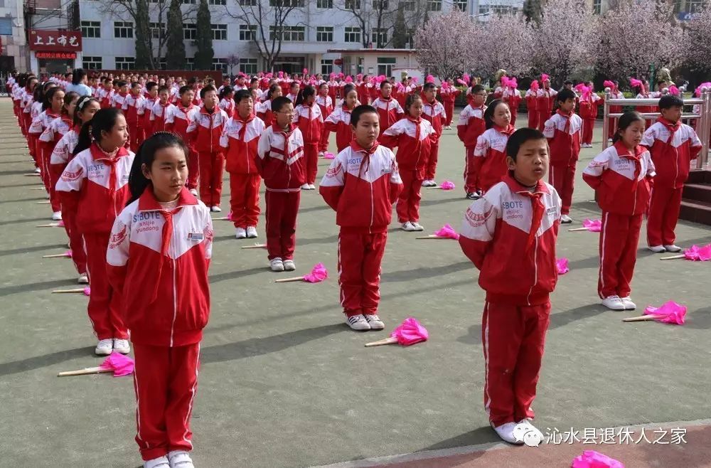 国学操千字文_国学操_国学操天地玄黄台词