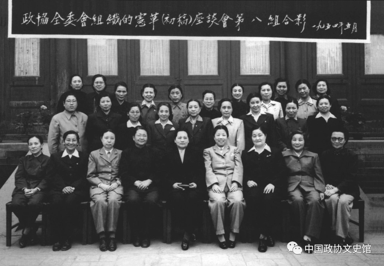 政协委员文史会工作总结_政协文史委员会_政协委员文史会发言稿