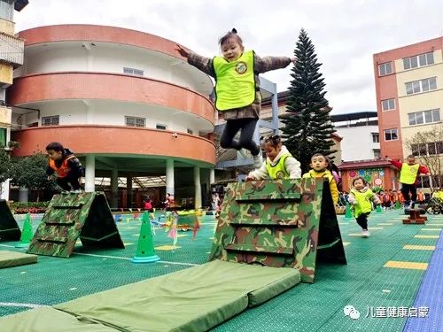 国学幼儿园主要学什么_幼儿园国学堂_幼儿园国学