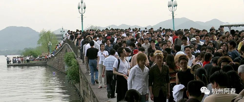 白堤和断桥历史人物_断桥中的人物_断桥的传说人物和历史