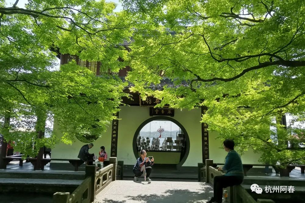 白堤和断桥历史人物_断桥的传说人物和历史_断桥中的人物