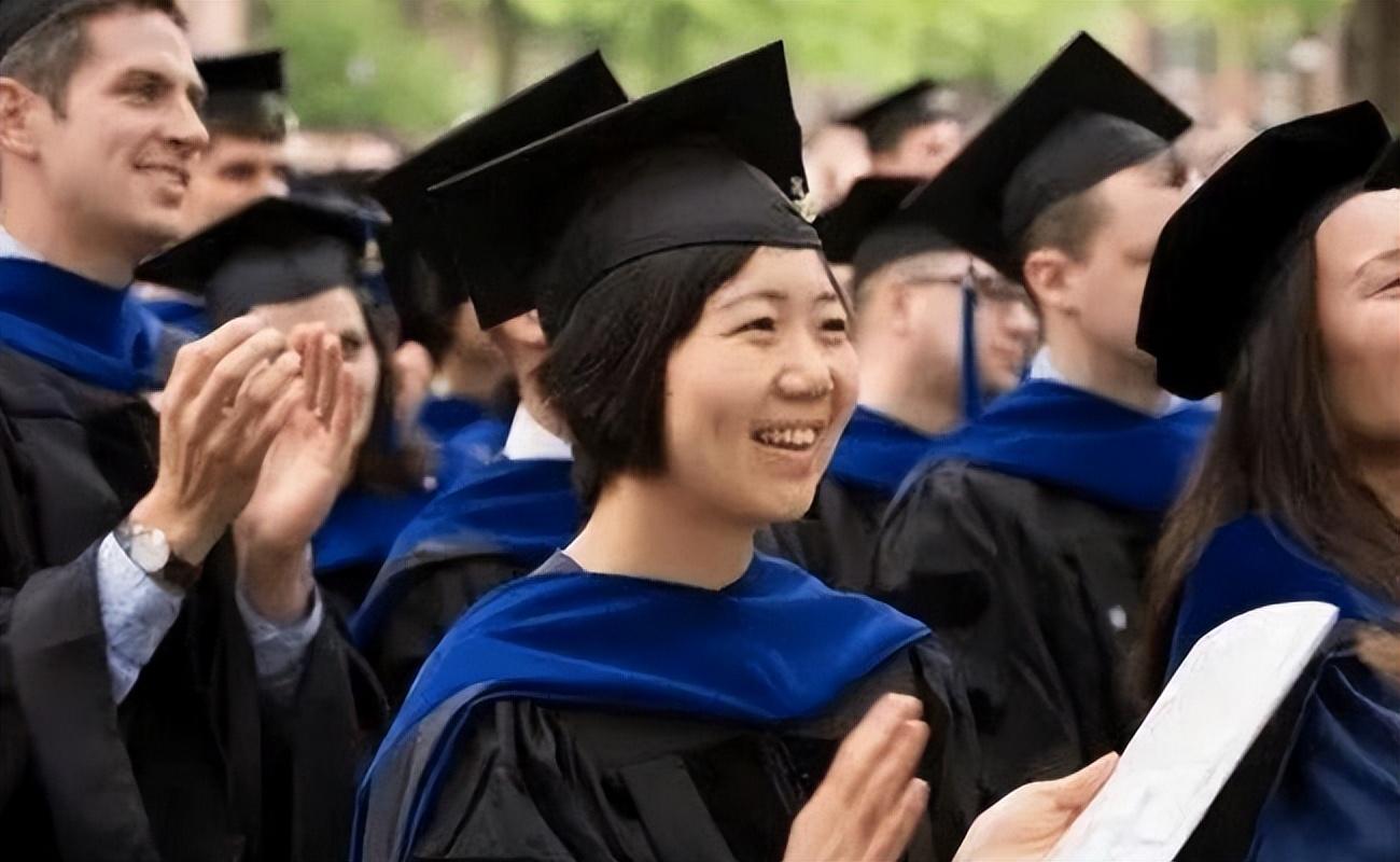 外国学生_外国学生压力大吗_外国学生有寒暑假吗