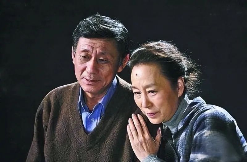 社会角色这一概念包括几层含义_社会角色定义_人在社会上的八个角色