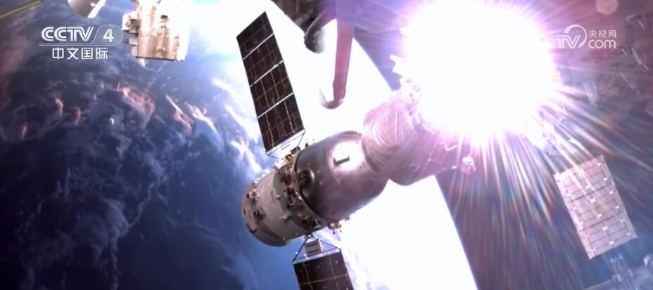 中国人对太空的探索历程_太空历程探索人中国有多少人_探索太空历史
