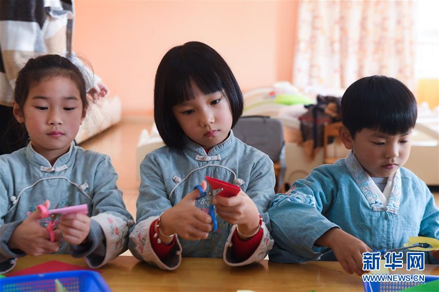 幼儿园里的“国学课堂”