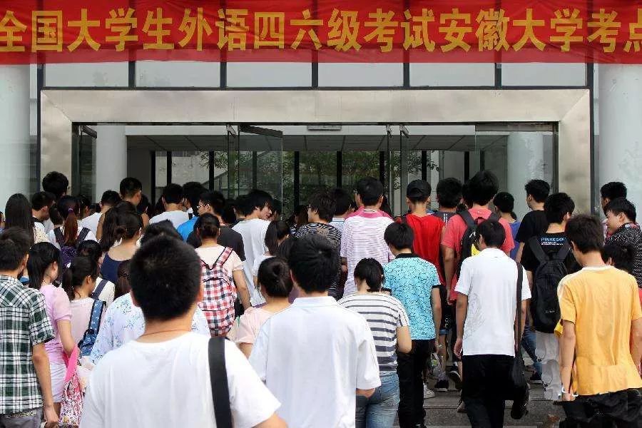 全国聋哑学西点蛋糕培训学校_全国学_全国交警学济南学什么