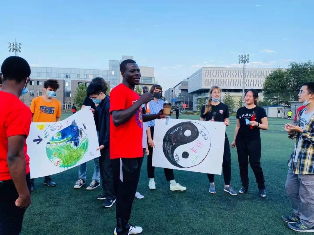 学生国学_国学学生体质健康标准_国学学生集体朗诵