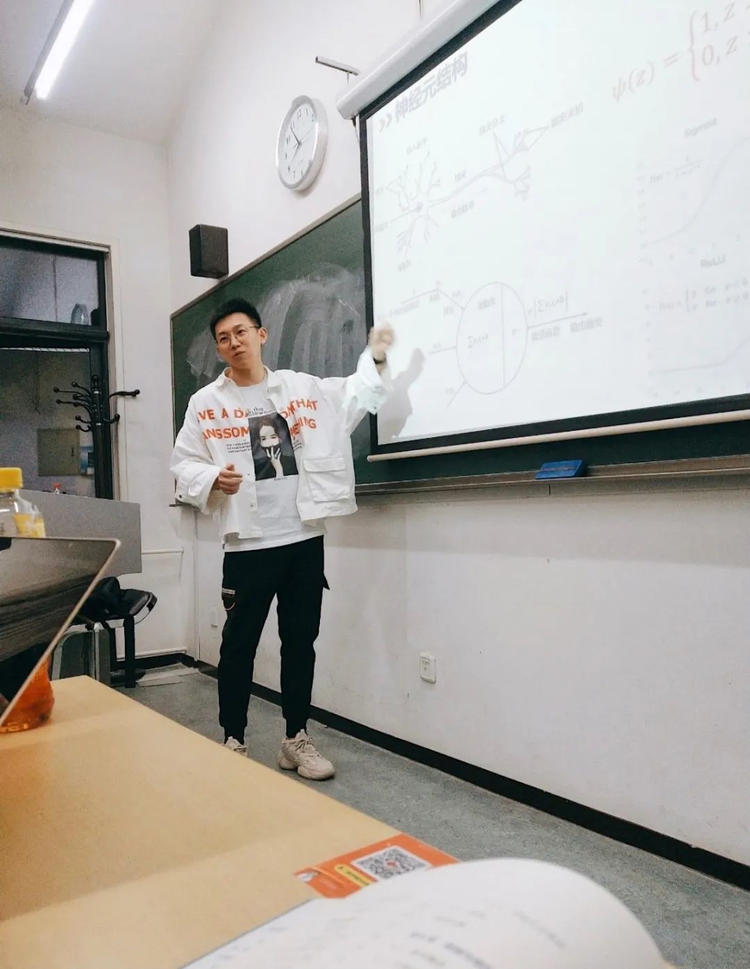 学生国学_国学学生体质健康标准_国学学生集体朗诵