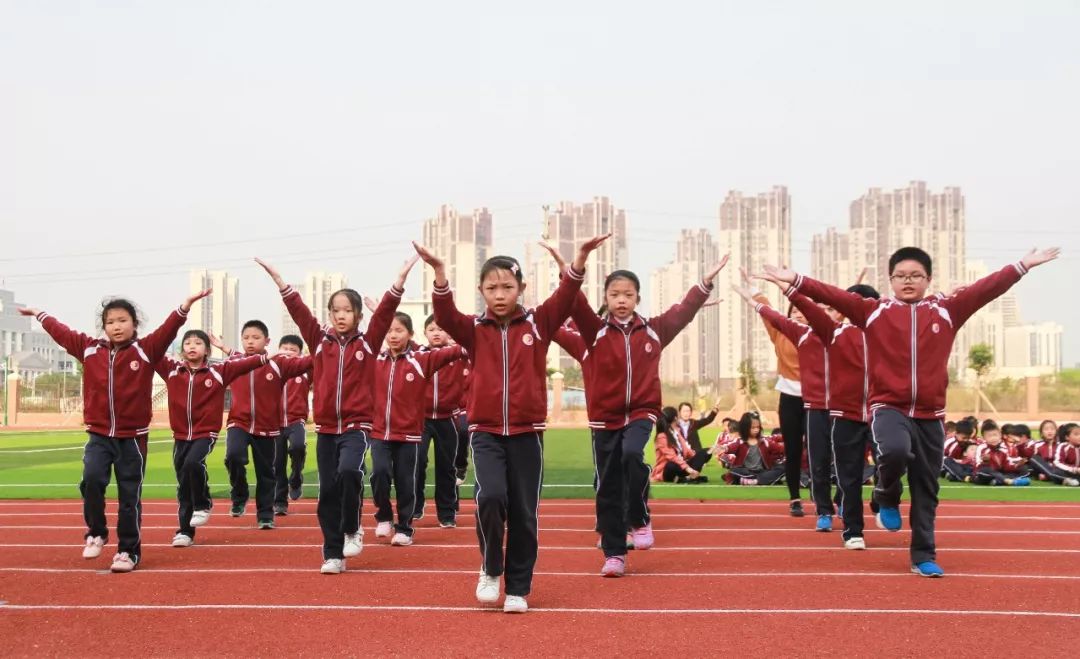 国学操_国学操千字文广播体操_国学操弟子规广播体操