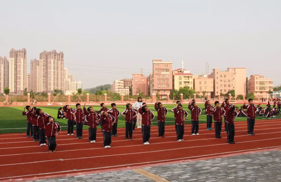 国学操千字文广播体操_国学操弟子规广播体操_国学操