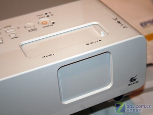 滑盖投影机爱普生EMP-822历史最低价 