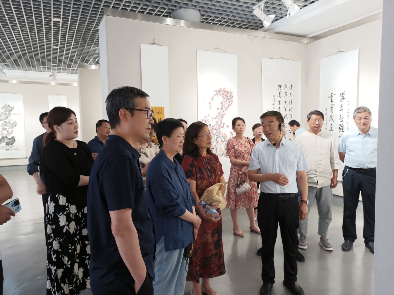 政协文史委员会职责_政协文史委_政协文史委员会主任什么级别