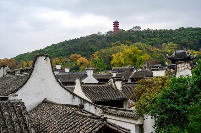 走进无锡最古老的街区惠山古镇，探访历史名人祠堂——范文正公祠