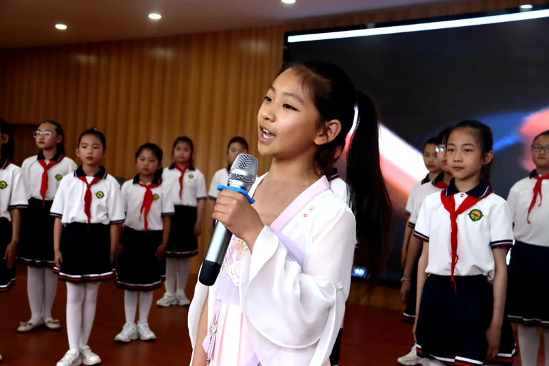 国学学校哪里有_国学学校收费一年多少钱_学校国学