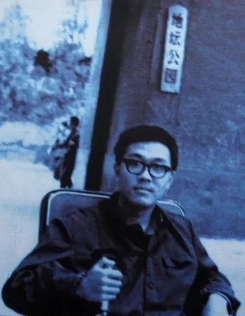 人物简介史铁生作品_史铁生人物简介_史铁生人物介绍