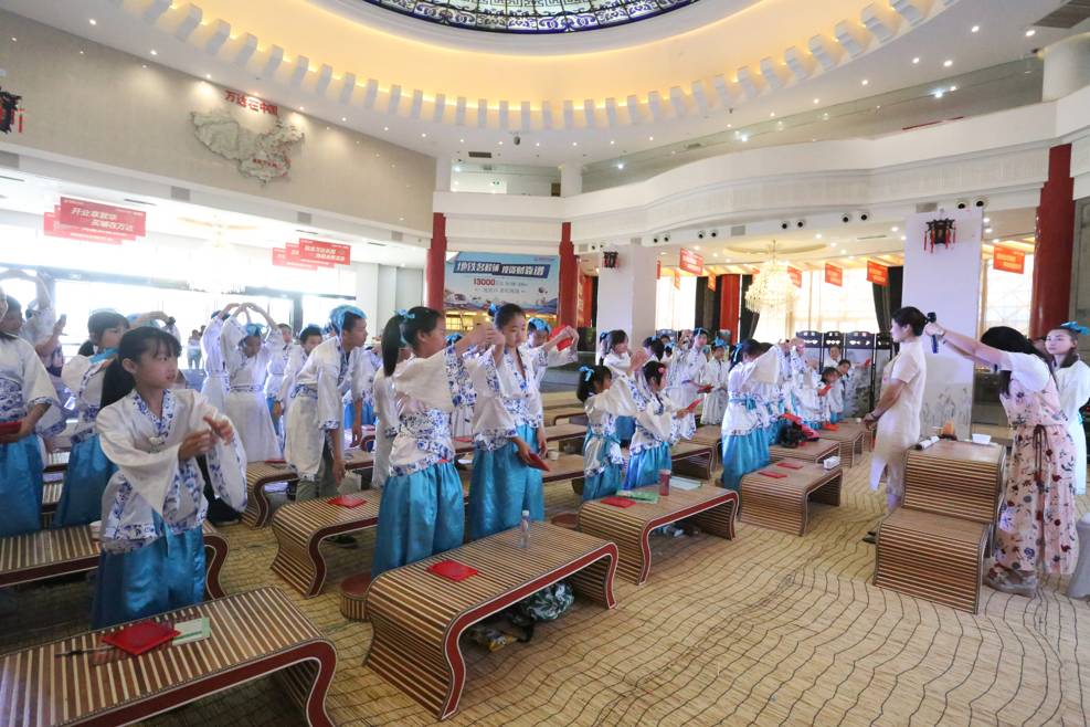 少儿国学杂志_少儿国学_少儿国学经典诵读视频