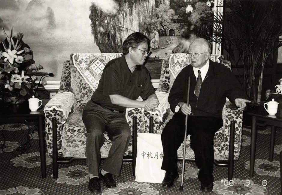 中央文史研究馆书画院_中央文史研究馆书画院画家_中央文史馆书画研究员正规吗