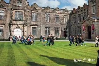 英国学校_英国学校放假时间_英国学校qs排名