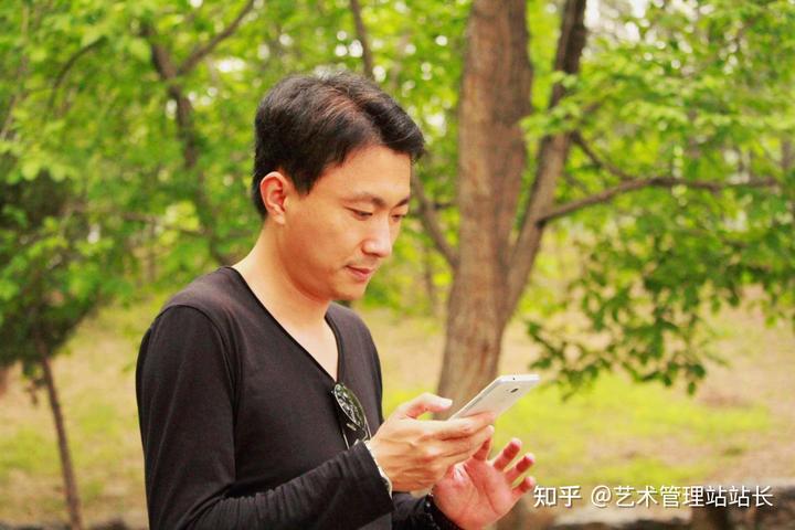 谷姓名人及历史人物_谷姓的来源和历史名人_从古至今姓谷的名人