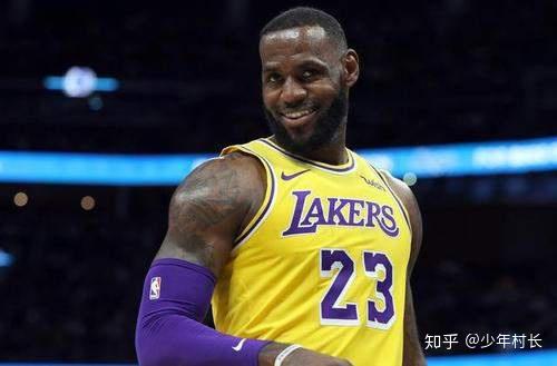 nba历史最高的人是谁_nba历史最高的球员_nba历史个人最高分排行