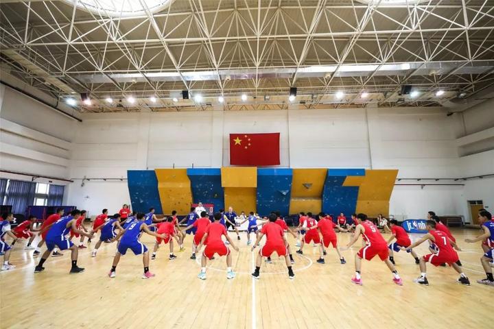 中国体育学校有哪些_中国学校体育_中国的体育学校