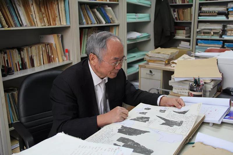 中国文字记载的历史约为多少年_中国有文字记载的年代_中国有文字记载的历史