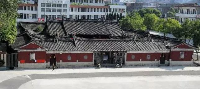 名人康氏历史介绍_名人康氏历史事迹_康氏历史名人