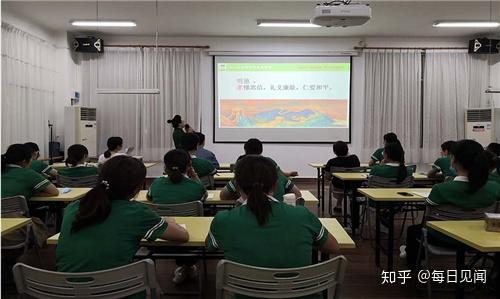 幼儿 国学_国学幼儿园简介及办学特色_国学幼儿园和普通幼儿园哪个好