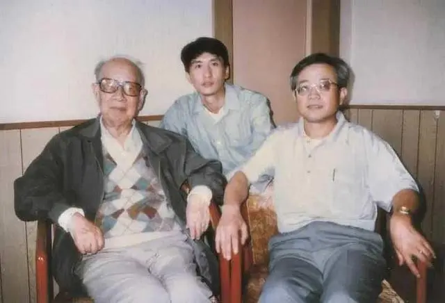 文史哲文章_文史哲内容_关于文史哲方面的文章