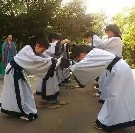 少儿国学杂志_少儿国学经典故事_少儿国学