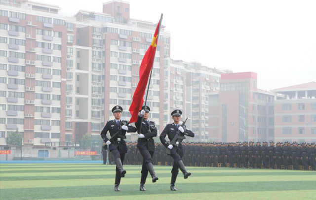 法政文史类_文史类法学学什么的_文史法学