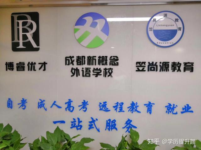 青年社会服务对象年龄_青年社会服务社会首先应做到_青年社会服务