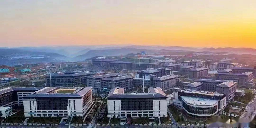 北京大学文史楼_北大文史楼图片_北大文史楼