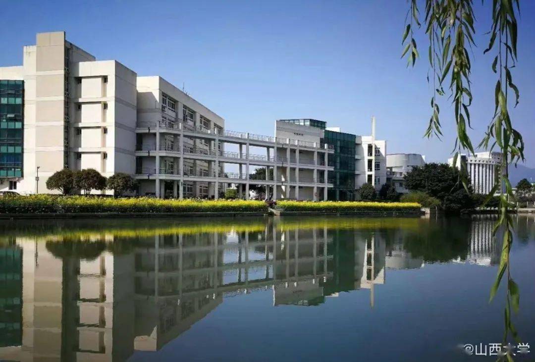北京大学文史楼_北大文史楼图片_北大文史楼