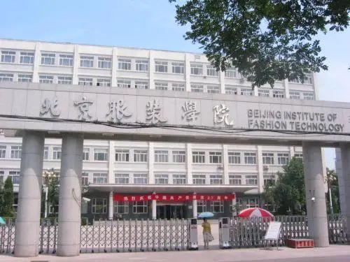 学校中国建设银行卡不能转账_学校中国人寿学生保险怎么理赔_中国学校