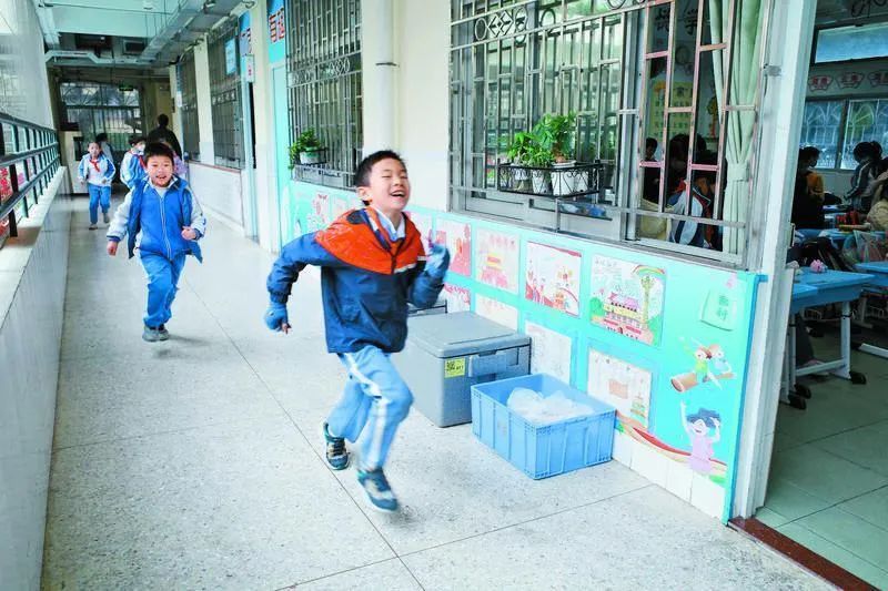 国学操天地玄黄台词_国学操广播体操_国学操