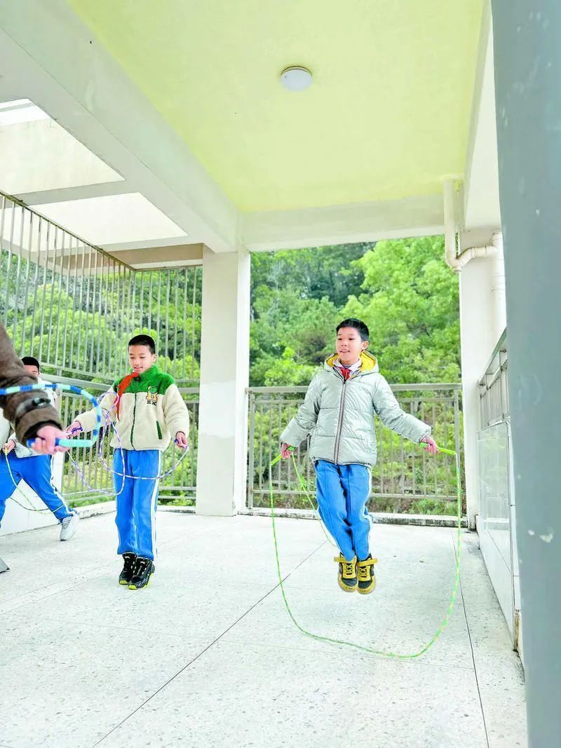 国学操天地玄黄台词_国学操广播体操_国学操