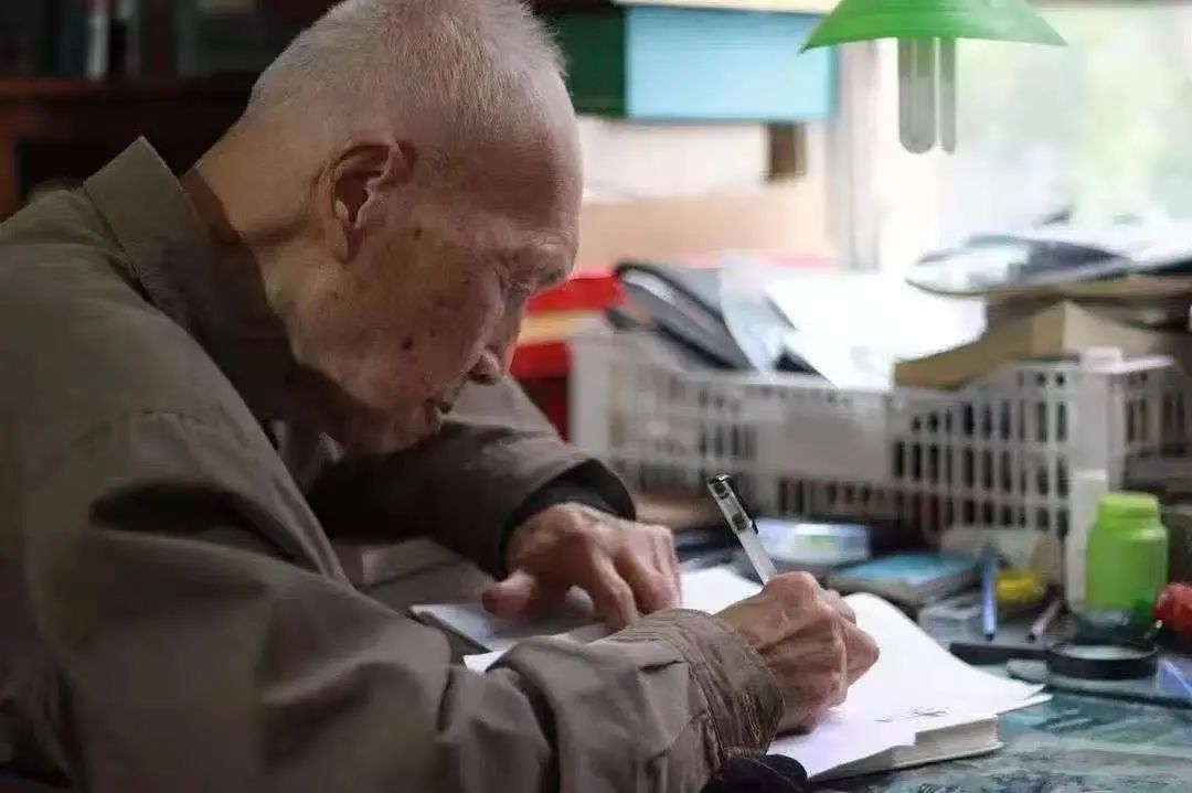 文史工具书概述_文史工具书_文史工具书有哪些种类