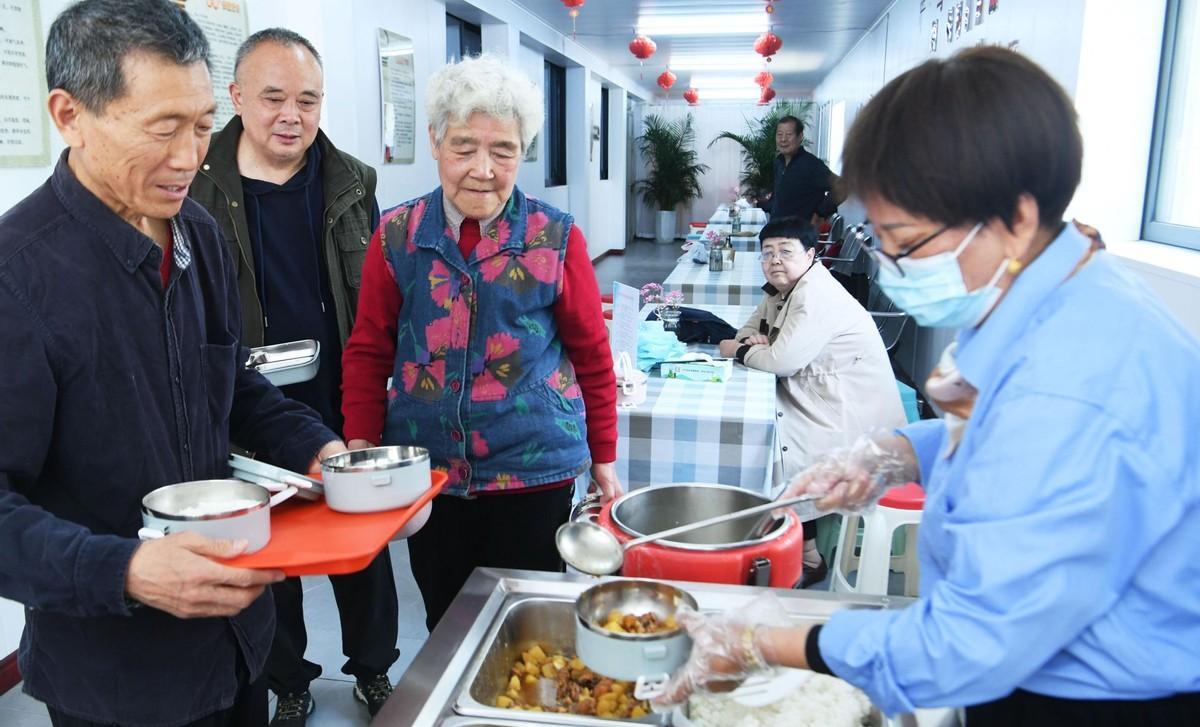 老年参与社会人的活动_老年人的社会参与_老年参与社会人员有哪些