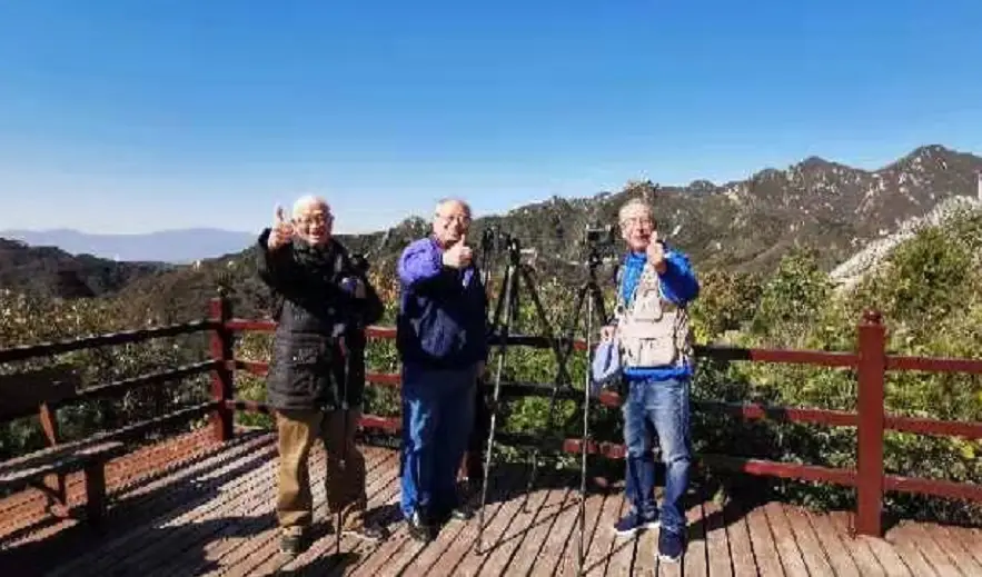 老年参与社会人的活动_老年参与社会人员的特点_老年人的社会参与