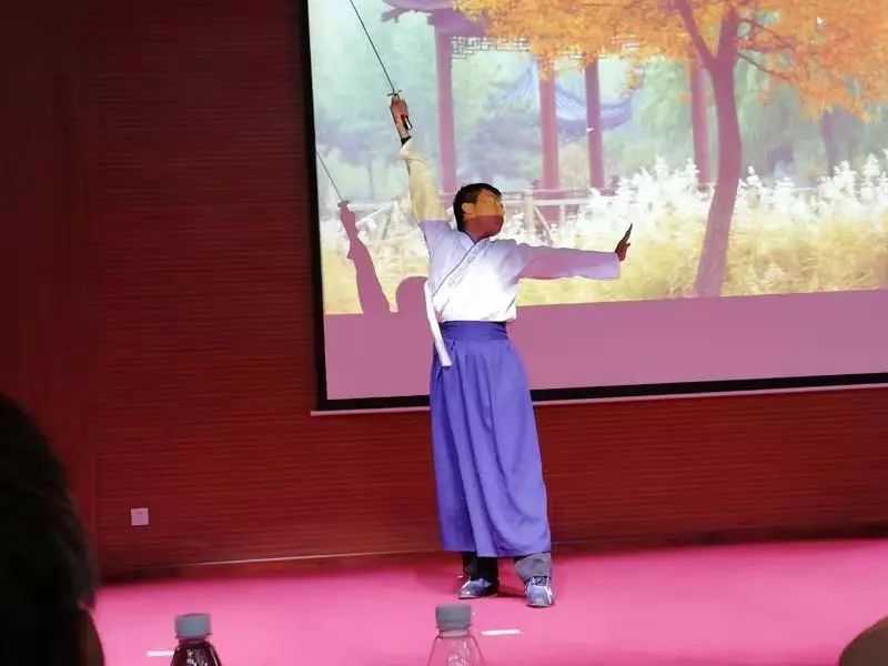 丛姓现代名人_姓丛的历史人物_丛姓的历史名人