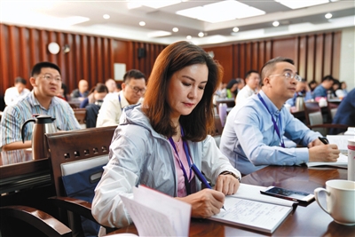 社会阶层人士是什么人_社会阶层人士有啥好处_社会阶层人士要干什么