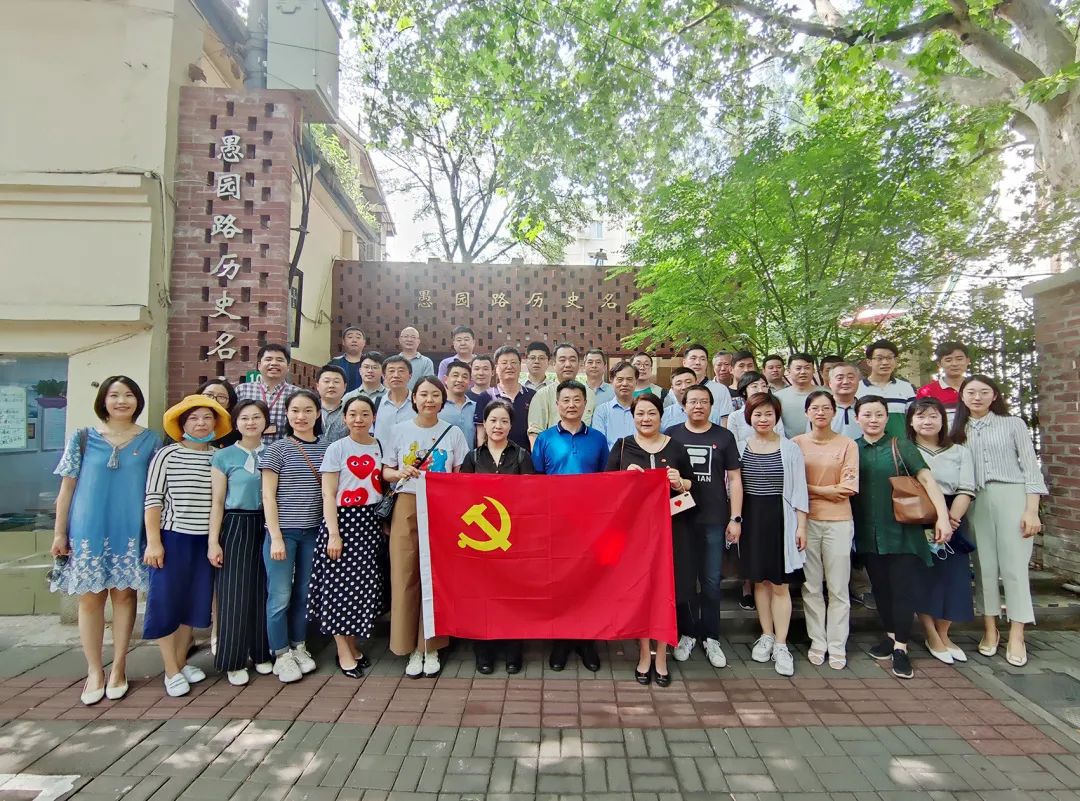 愚园路历史名人墙电话_愚园路历史名人墙开放时间_愚园路历史名人墙