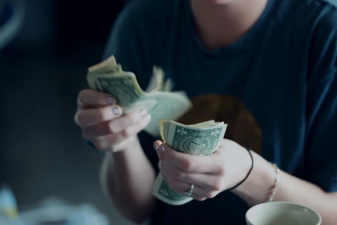中国学生_中国学生与外国学生阅读的差距_中国学生体质健康
