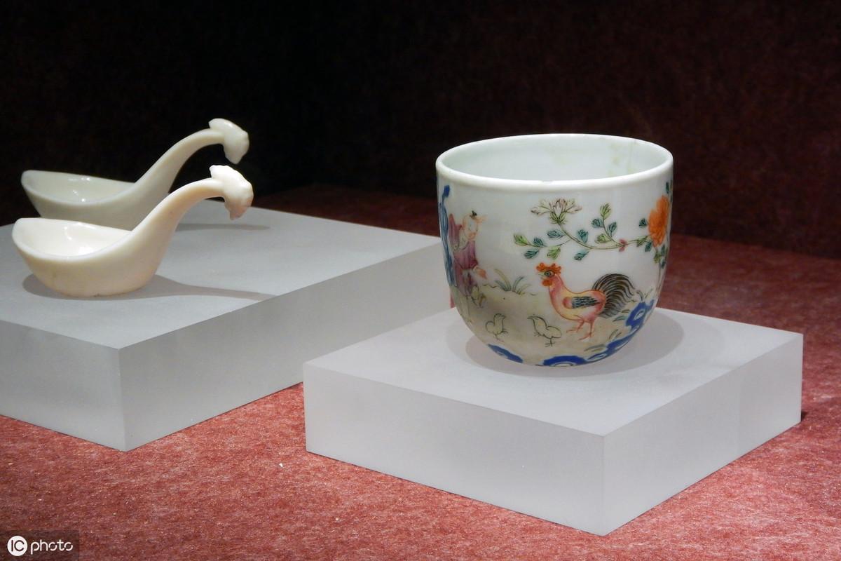青花瓷历史_青花瓷的出现_青花瓷历史