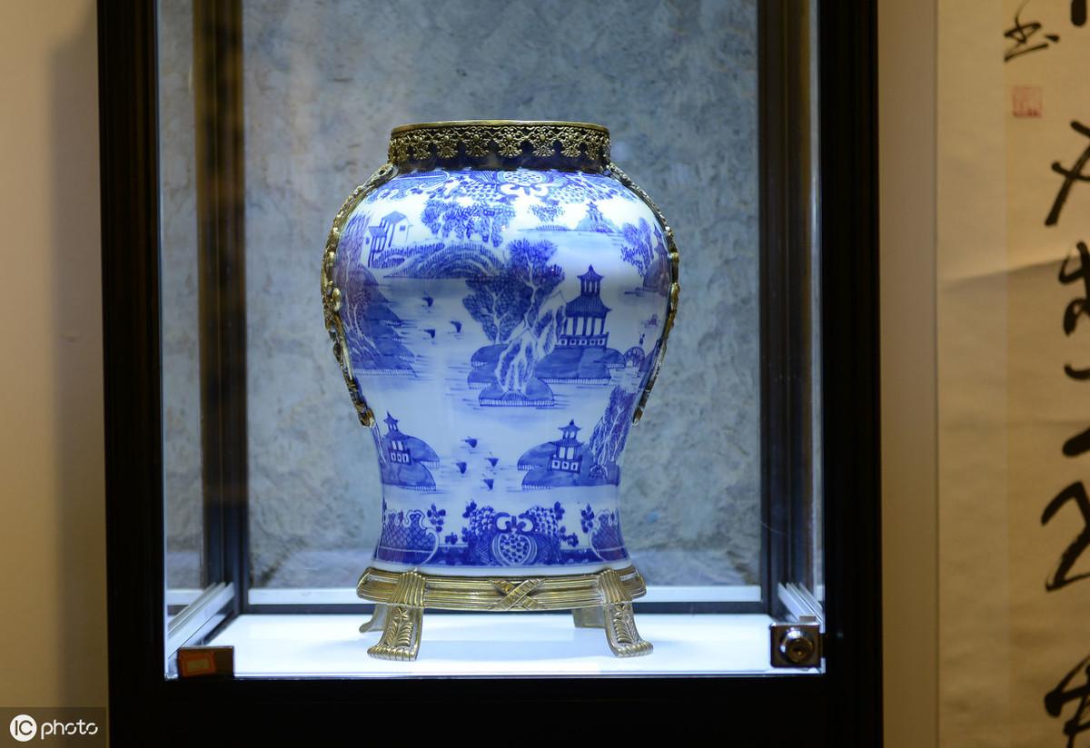 青花瓷的出现_青花瓷历史_青花瓷历史