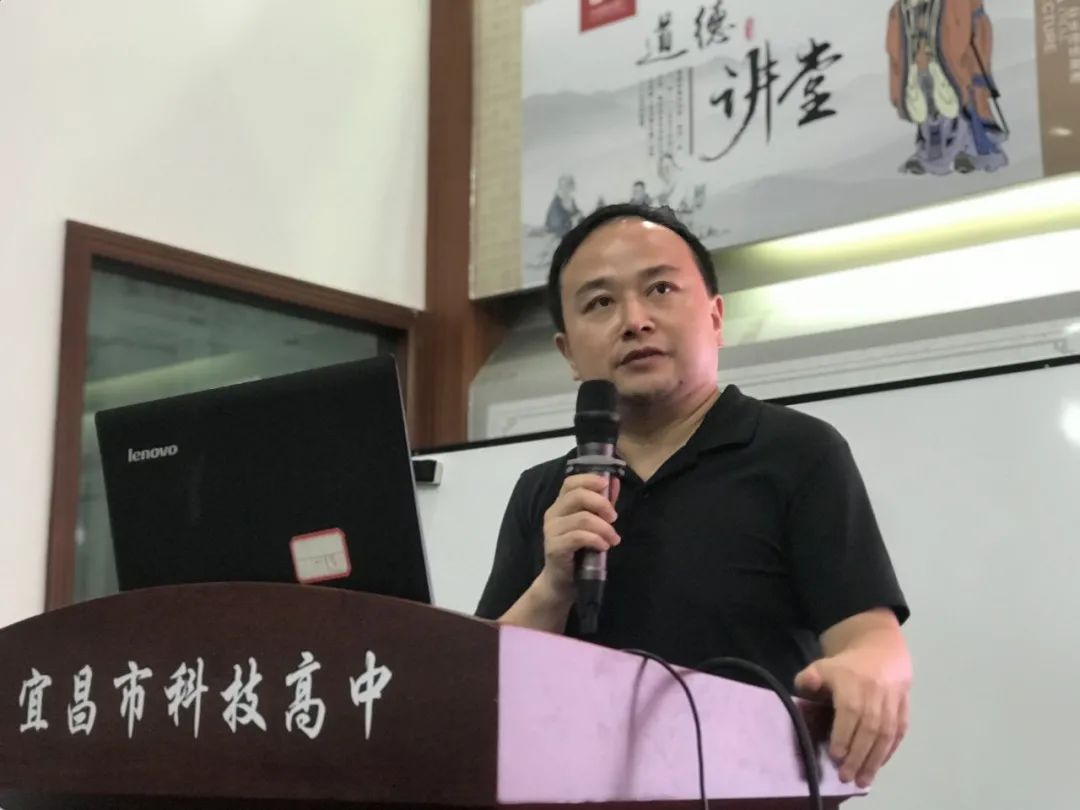 高中政治历史学什么_怎样学好高中政治历史_高中政治历史学好学吗