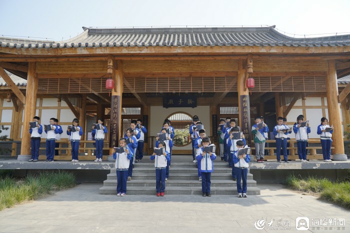 体验国学精髓 享受艺术熏陶——东营天立学校国学经典成为“必修课”